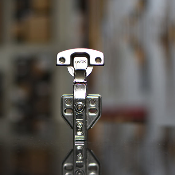 Regular Hinge